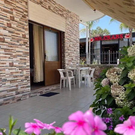Hanna Apartment Ksamil